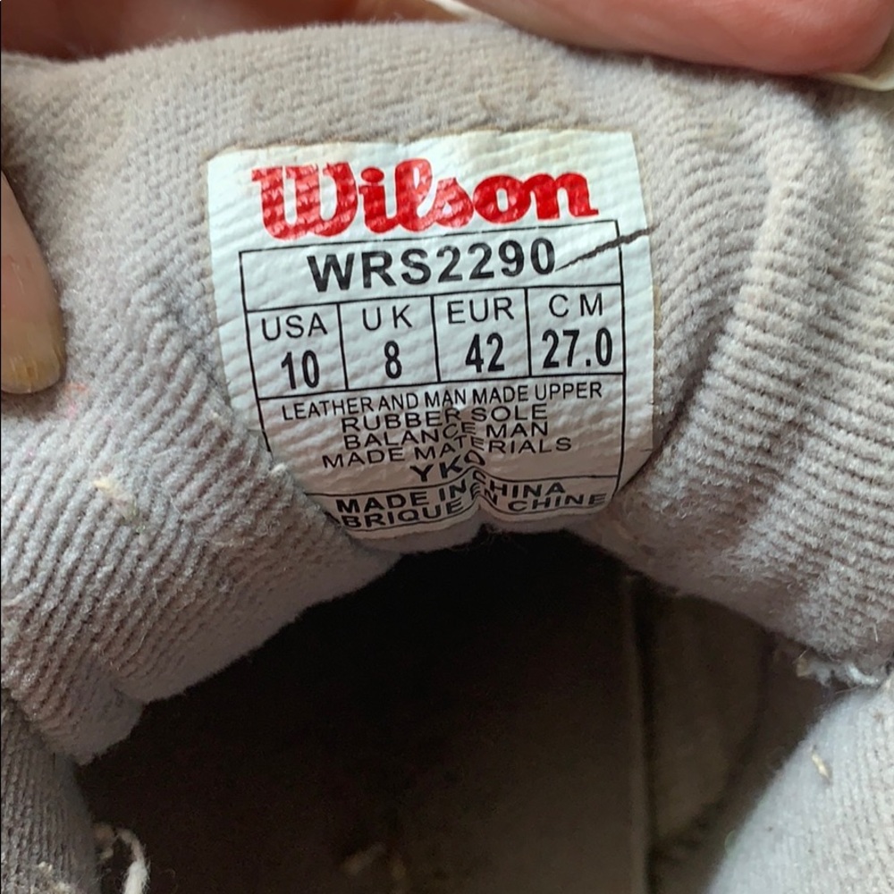 Wilson tennis shoes - Picture 4 of 4